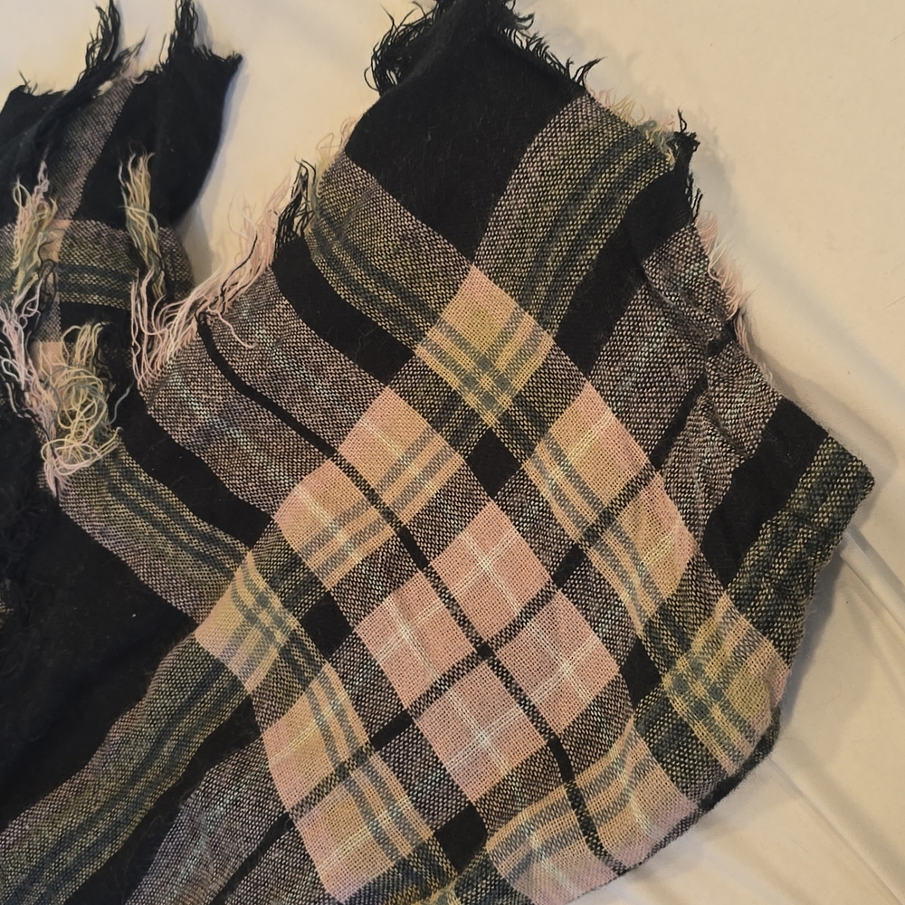 Scarf - Picture 2 of 2